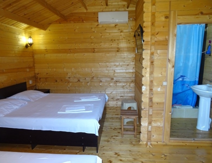 Коттедж 3-местный 1-комнатный коттедж - Коттеджный комплекс «Никопсия» Новый Афон